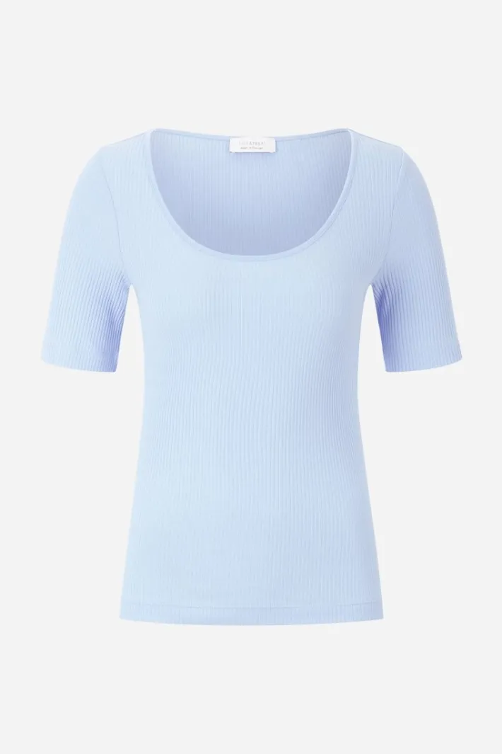 Rich & Royal T-Shirts<T-Shirt