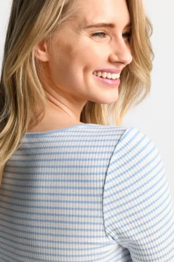 Rich & Royal T-Shirts<T-Shirt