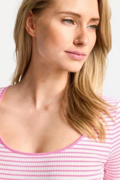 Rich & Royal T-Shirts<T-Shirt