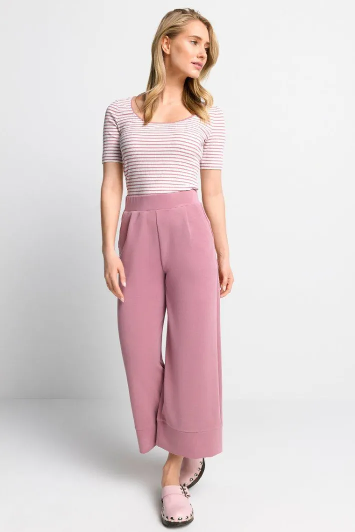 Rich & Royal T-Shirts<T-Shirt